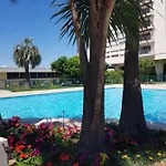 Apartment 4p, Piscine, Tennis, Wifi, Proche Centre Et Plages Antibes