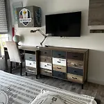 4p, Piscine, Tennis, Wifi, Proche Centre Et Plages Apartment