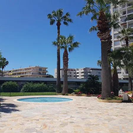 4p, Piscine, Tennis, Wifi, Proche Centre Et Plages Appartamento Antibes