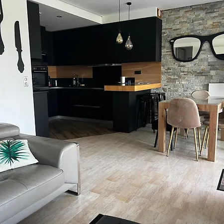 Appartamento 4p, Piscine, Tennis, Wifi, Proche Centre Et Plages