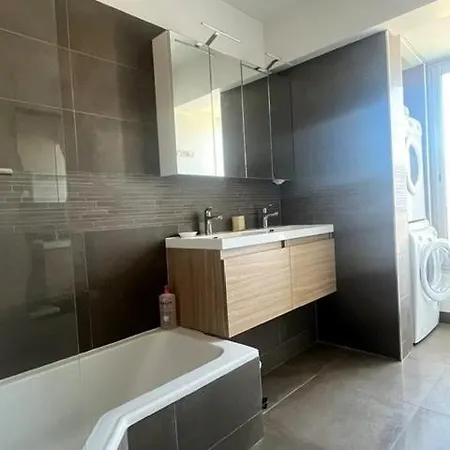 4p, Piscine, Tennis, Wifi, Proche Centre Et Plages Apartment Antibes